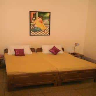 Stay In A Homestay In Varanasi, Varanasi 2